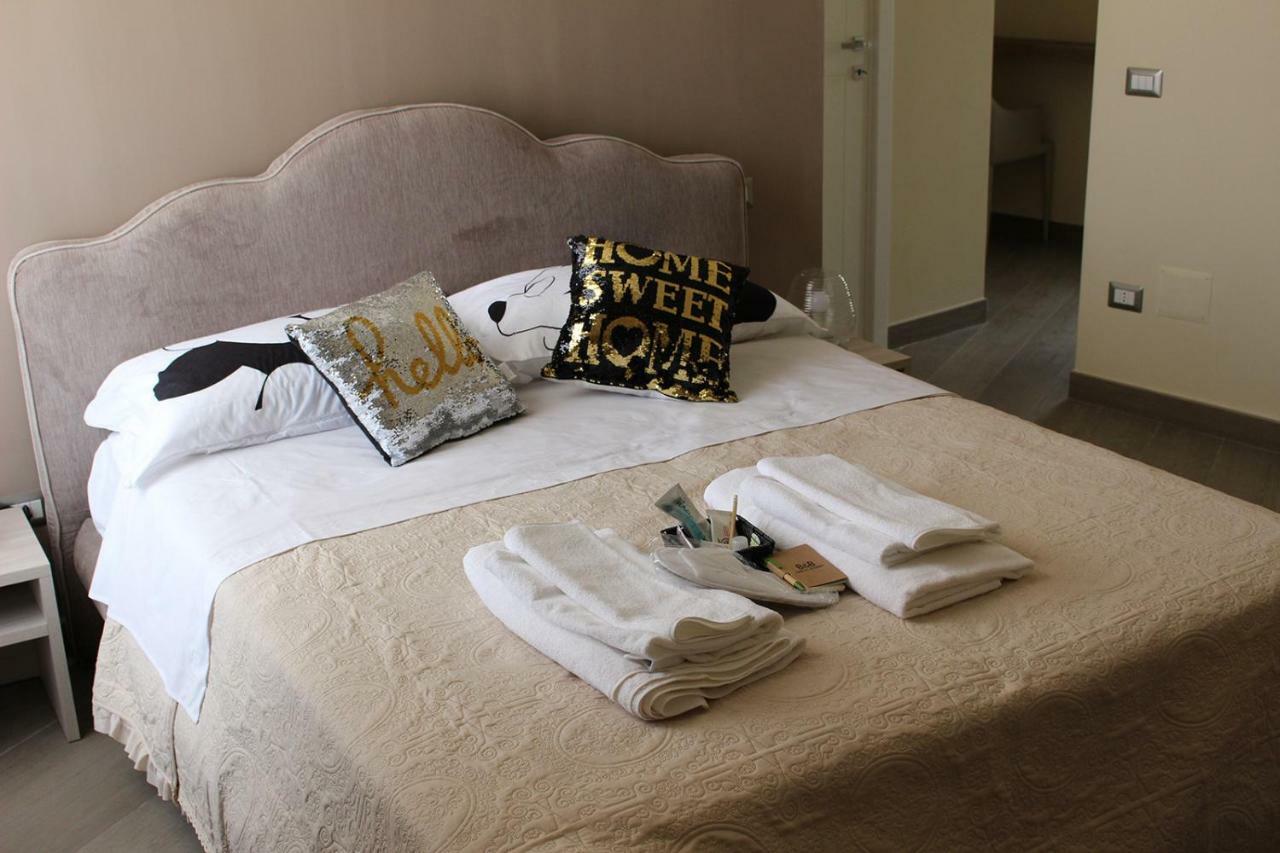 B&B Napoli Holidays 外观 照片