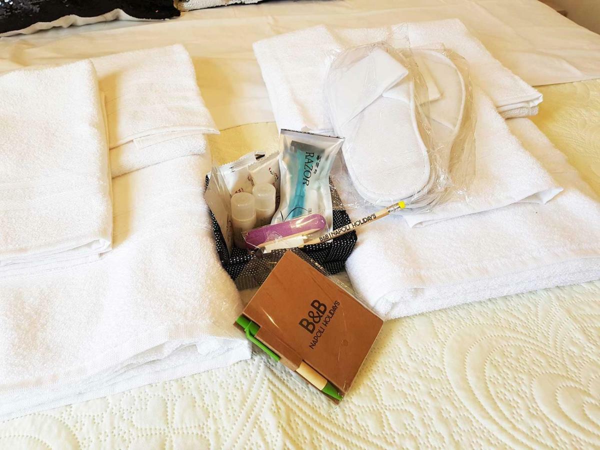 B&B Napoli Holidays 外观 照片