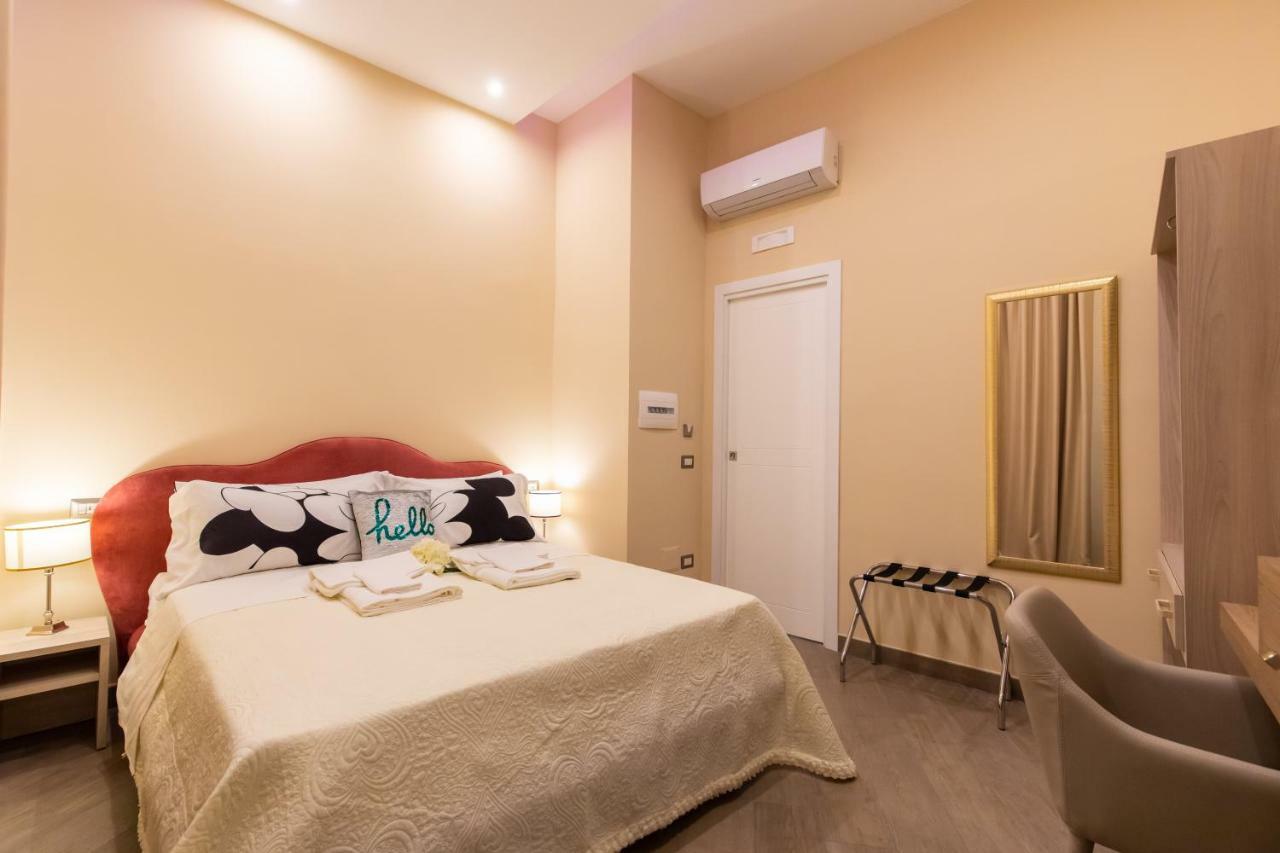 B&B Napoli Holidays 外观 照片
