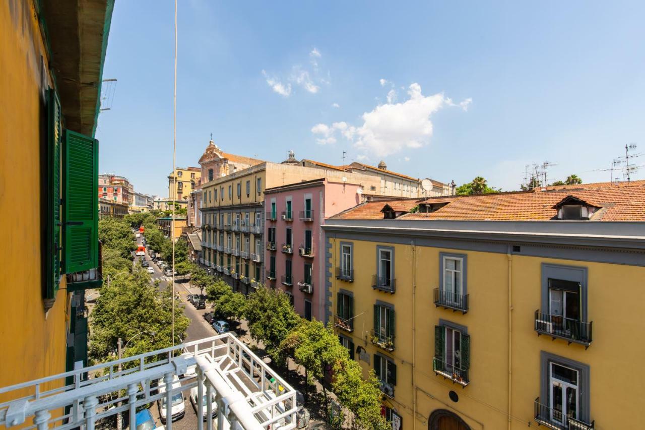 B&B Napoli Holidays 外观 照片