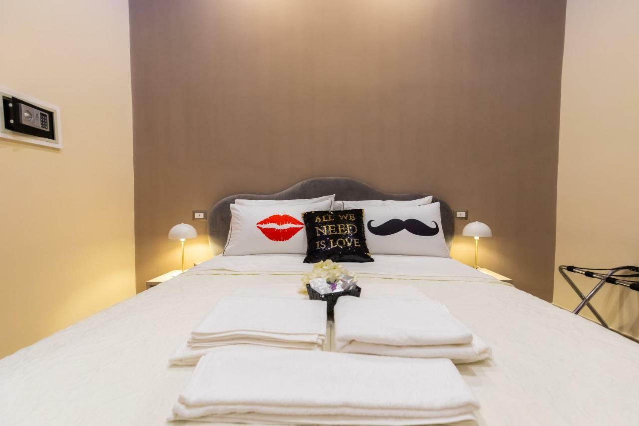 B&B Napoli Holidays 外观 照片