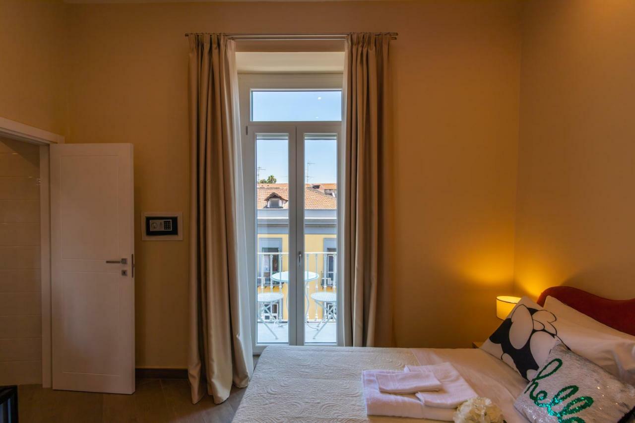 B&B Napoli Holidays 外观 照片