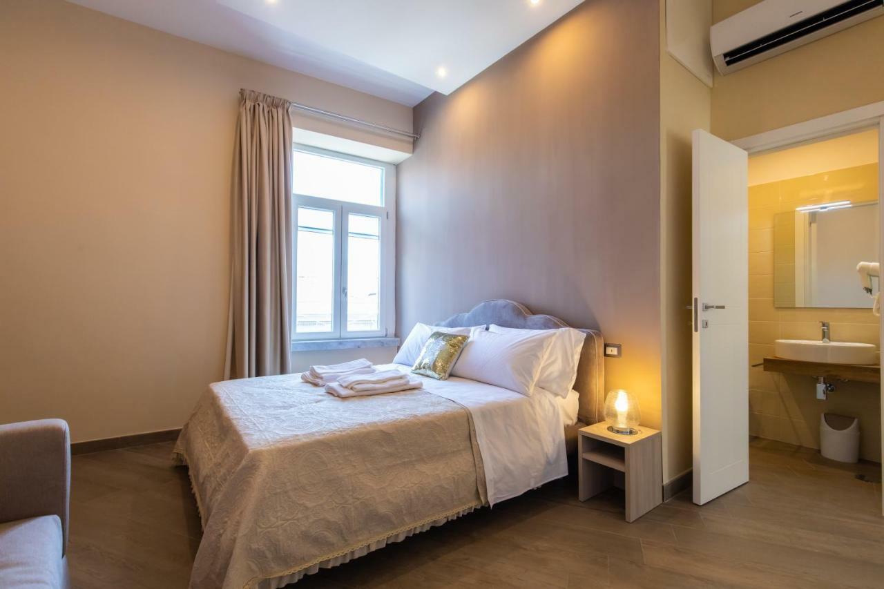 B&B Napoli Holidays 外观 照片